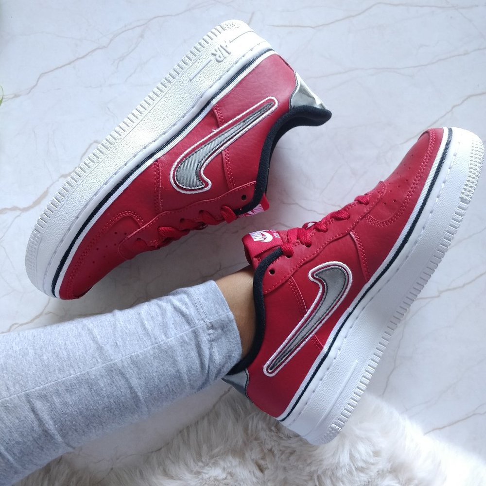 🔥𝐒𝐎𝐋𝐃 𝐎𝐔𝐓🔥 - Picture 2 of 8